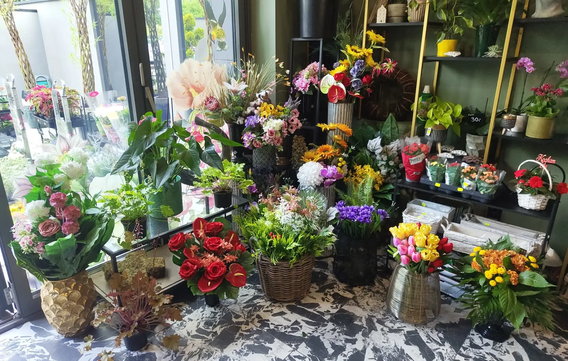 tania kwiaciarnia kwiaciarnia sępolno