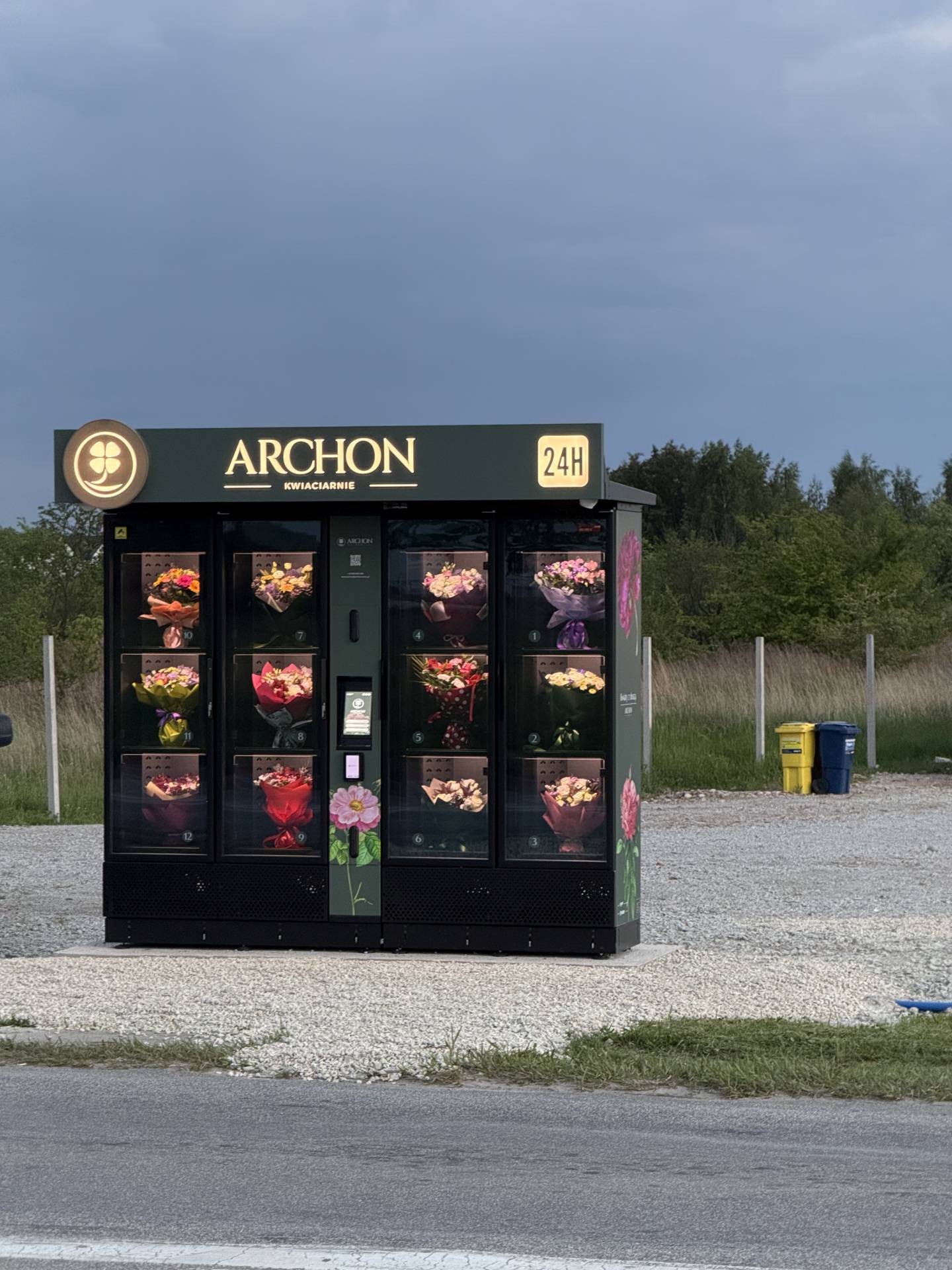 Archon-Kwiatomat-1